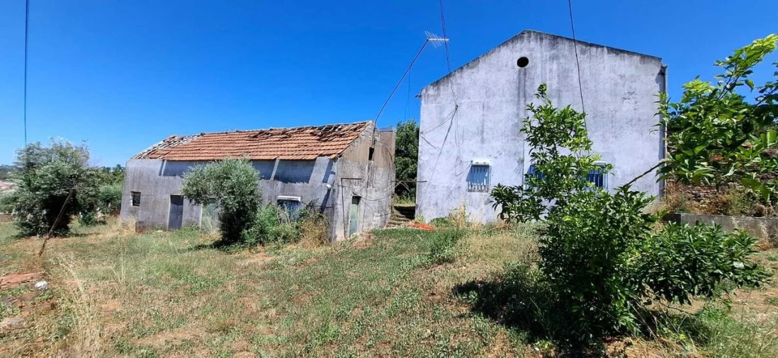Moradia T3 para Venda em Areias e Pias Foto 2
