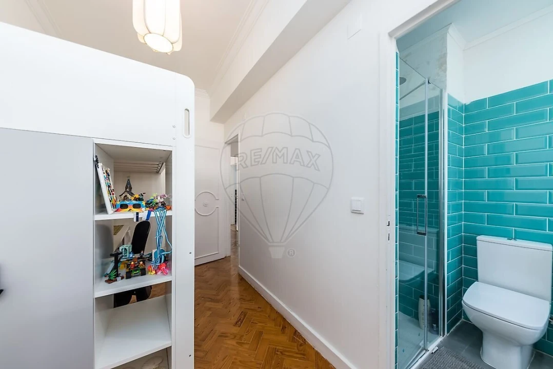 Apartamento T3 para Venda em Alvalade Foto 15