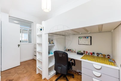 Apartamento T3 para Venda em Alvalade