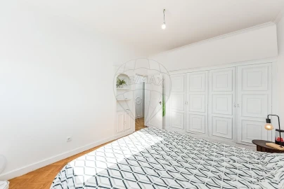 Apartamento T3 para Venda em Alvalade