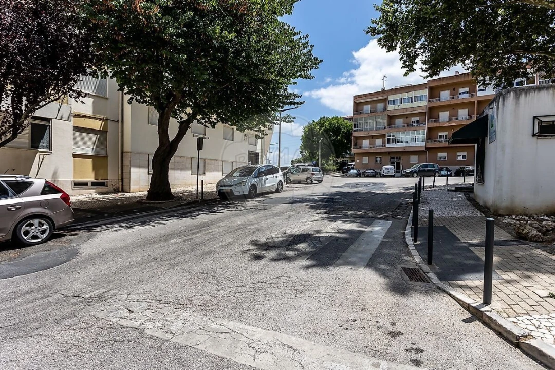 Apartamento T1 para Venda em Vila Franca de Xira Foto 22