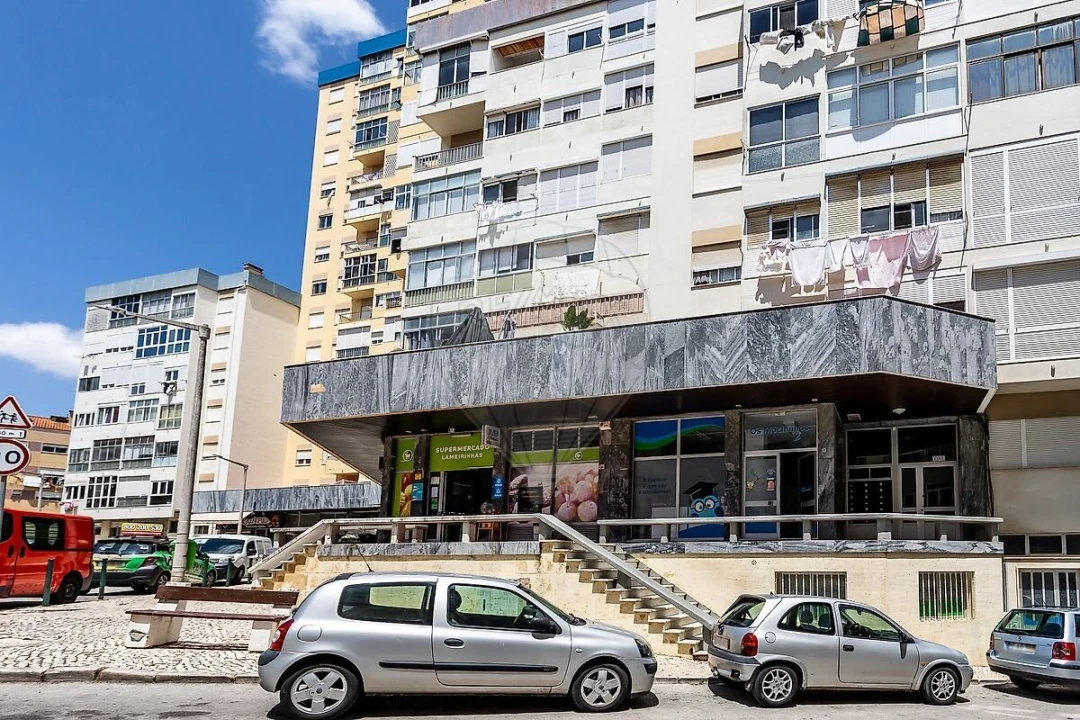 Apartamento T1 para Venda em Vila Franca de Xira Foto 19