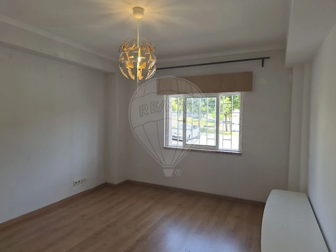 Apartamento T3 para Venda em Mina de Água Foto 6