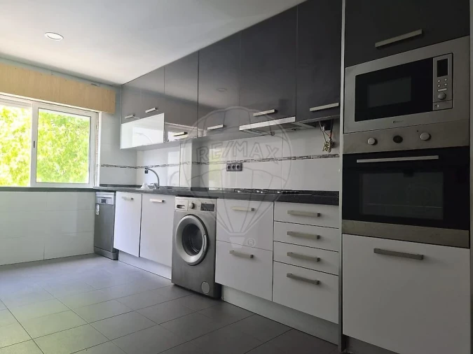 Apartamento T3 para Venda em Mina de Água Foto 3