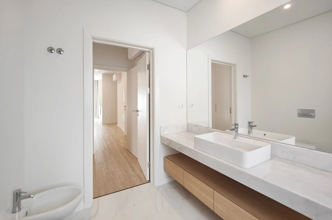 Apartamento T2 para Venda em Campolide Foto 18