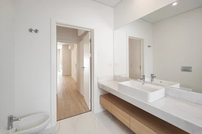 Apartamento T2 para Venda em Campolide