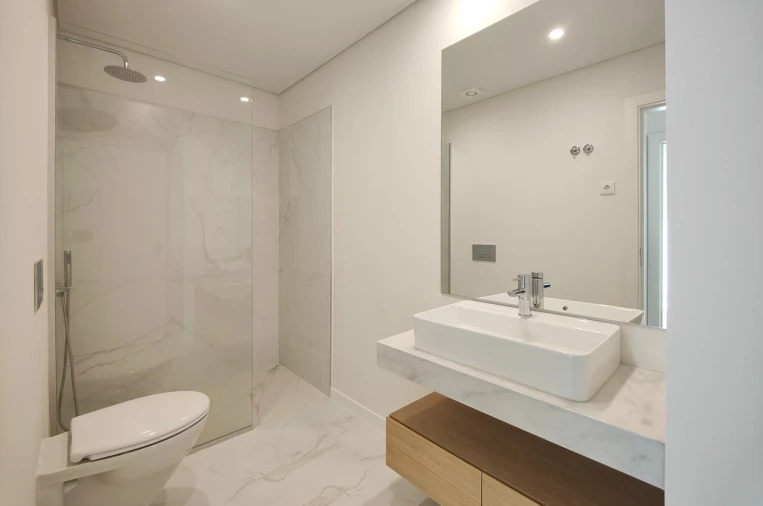 Apartamento T2 para Venda em Campolide Foto 14