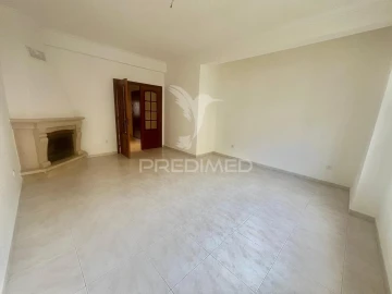 Apartamento T3 para Venda em Moita