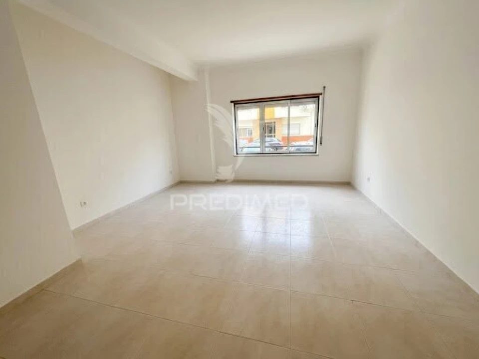 Apartamento T3 para Venda em Moita Foto 20