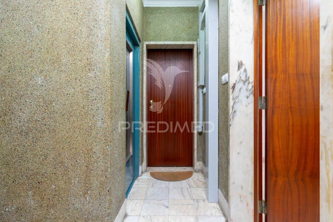 Apartamento T2 para Venda em Águas Livres Foto 26