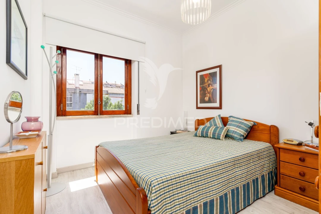 Apartamento T2 para Venda em Águas Livres Foto 8