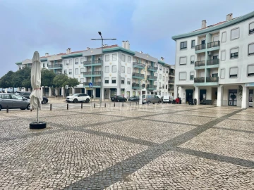 Loja para Venda em Alhos Vedros