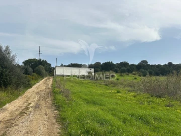 Armazém para Arrendamento em Aveiras de Cima