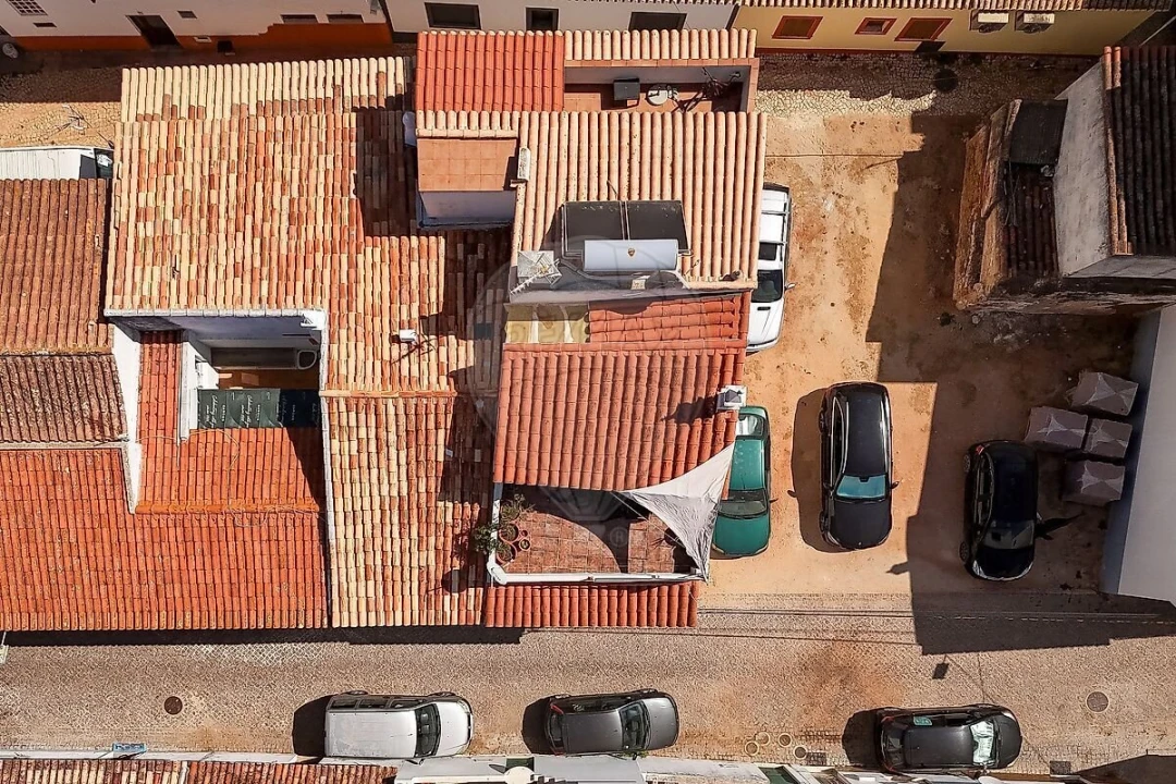 Moradia T2 para Venda em Bensafrim e Barão de São João Foto 22