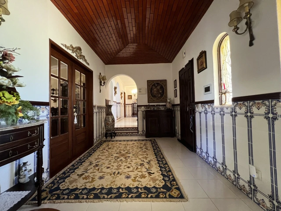 Moradia T5 para Venda em Ferreiras Foto 5