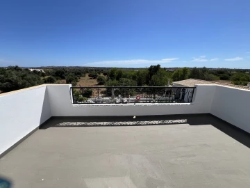 Moradia T5 para Venda em Ferreiras