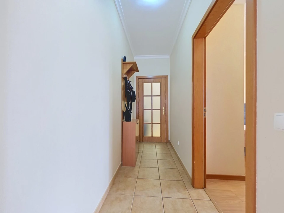 Apartamento T2 para Venda em Portimão Foto 7