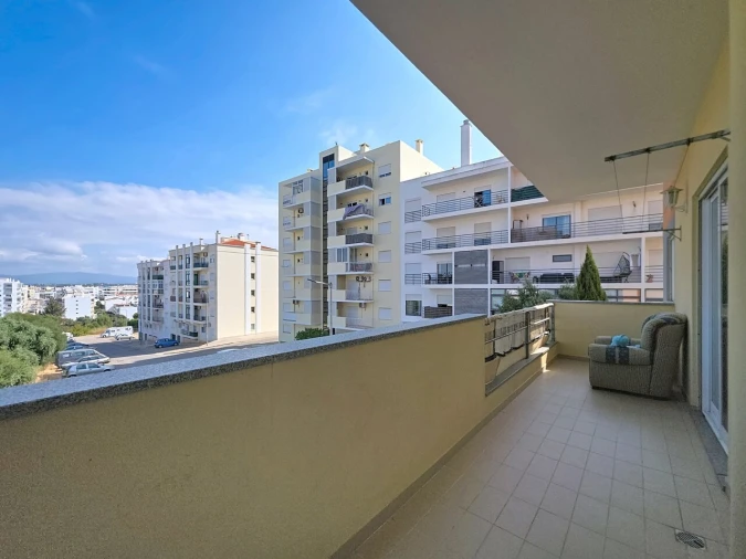 Apartamento T2 para Venda em Portimão Foto 5