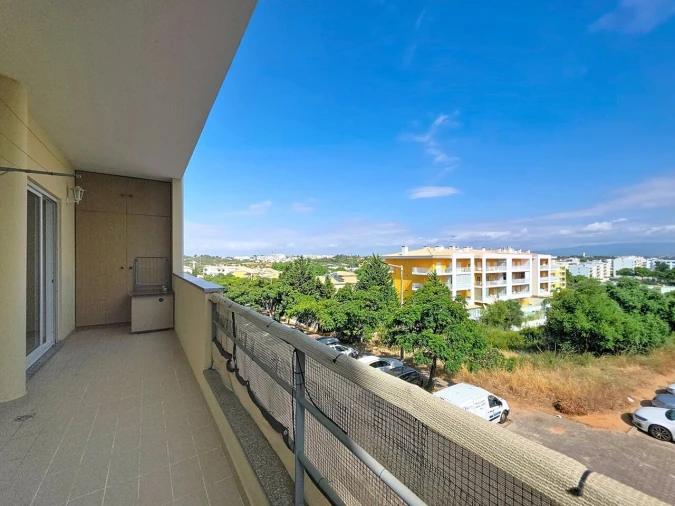 Apartamento T2 para Venda em Portimão Foto 10