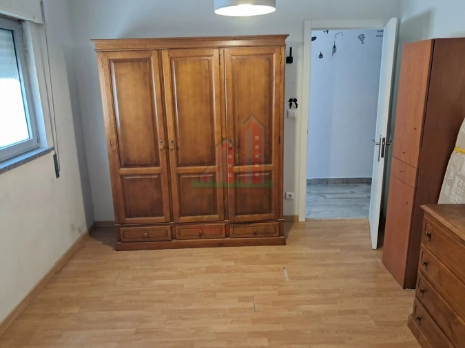 Prédio para Venda em Coimbrão Foto 25