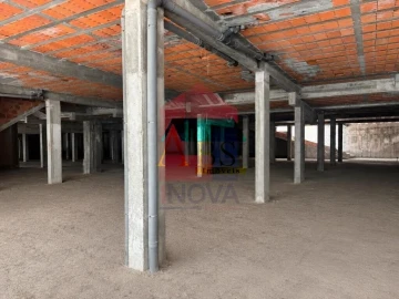Loja para Venda em Real, Dume e Semelhe