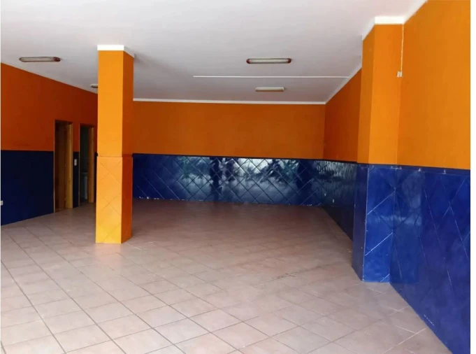 Loja para Venda em Vila de Cucujães Foto 5