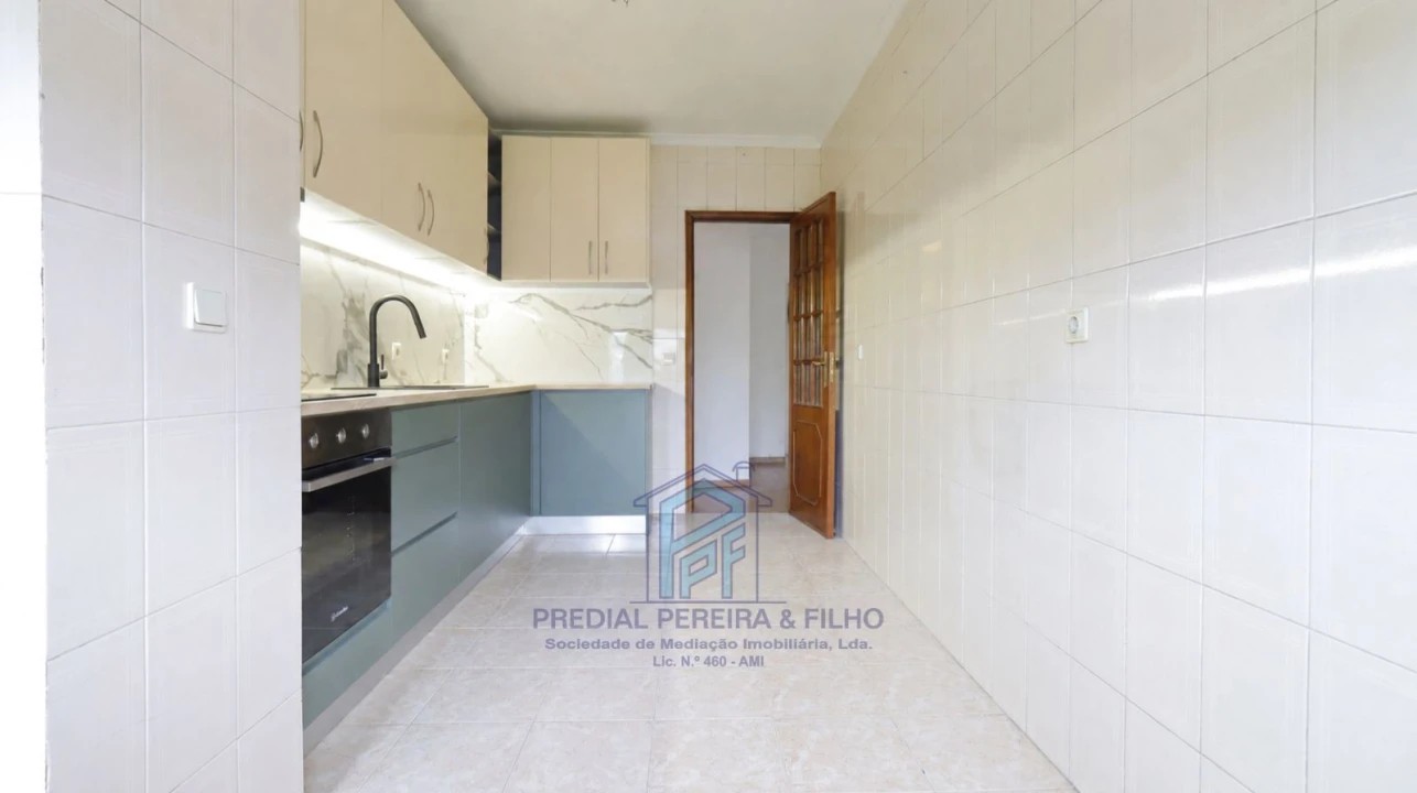 Apartamento T3 para Venda em Rio Tinto Foto 4