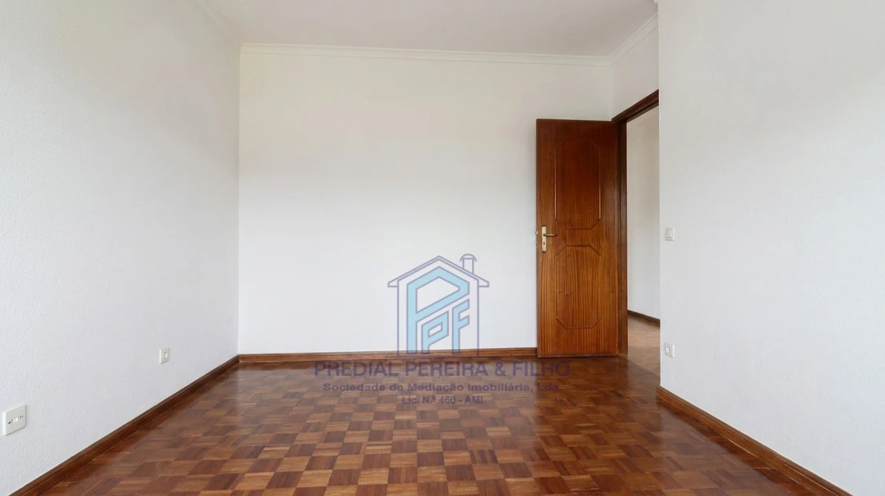Apartamento T3 para Venda em Rio Tinto Foto 21