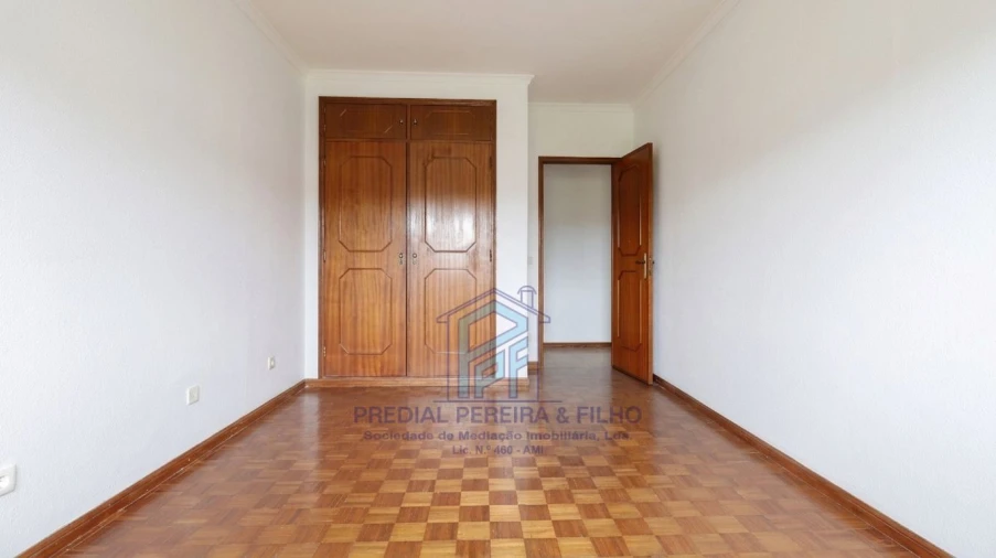 Apartamento T3 para Venda em Rio Tinto Foto 14