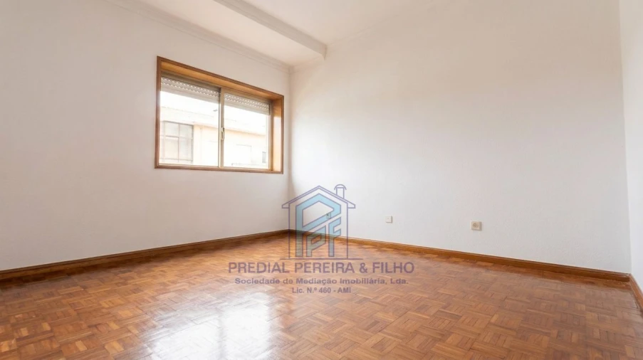 Apartamento T3 para Venda em Rio Tinto Foto 19