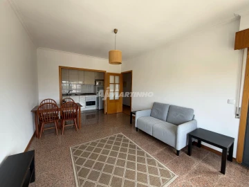 Apartamento T1 para Arrendamento em Lordelo do Ouro e Massarelos