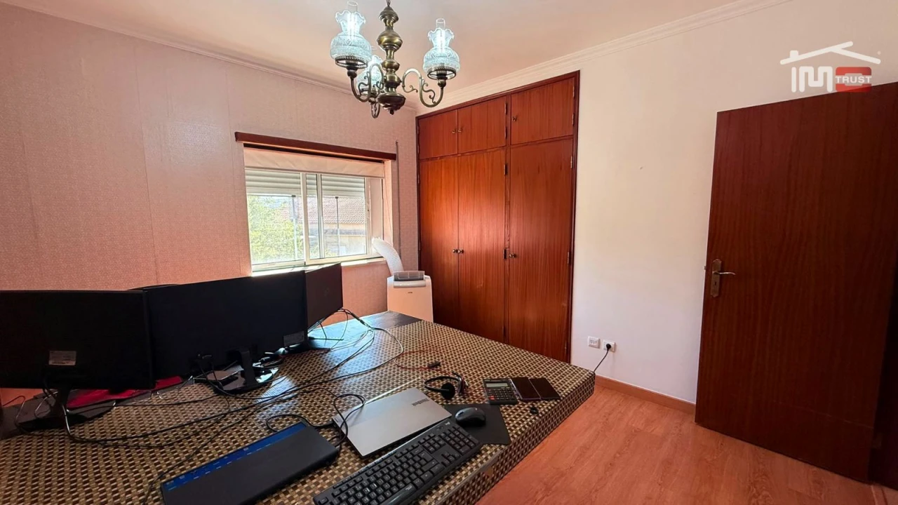 Apartamento T3 para Venda em Minde Foto 12