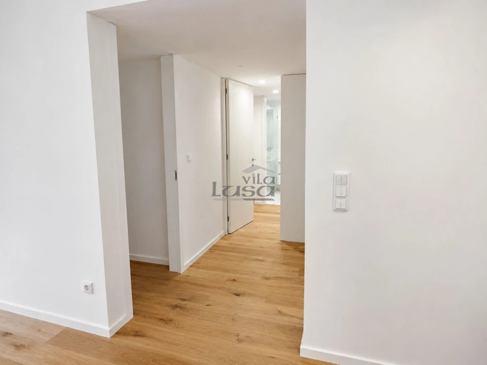 Apartamento T2 para Arrendamento em Santa Marinha e São Pedro da Afurada Foto 9