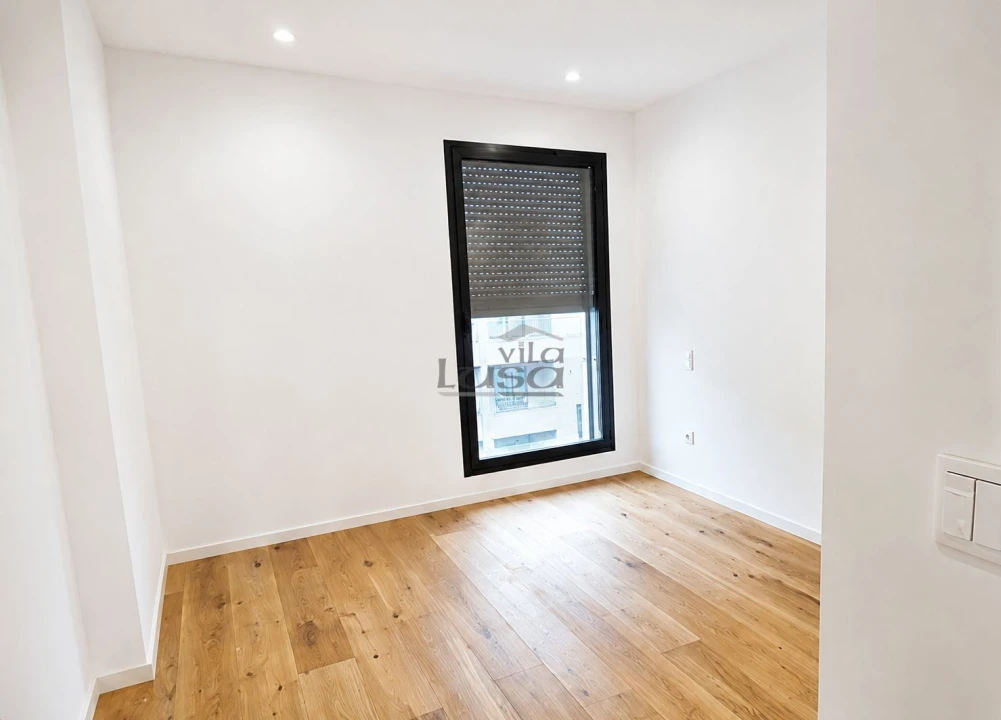 Apartamento T2 para Arrendamento em Santa Marinha e São Pedro da Afurada Foto 12