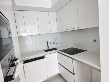 Apartamento T2 para Arrendamento em Santa Marinha e São Pedro da Afurada