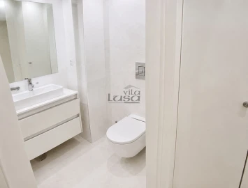 Apartamento T2 para Arrendamento em Santa Marinha e São Pedro da Afurada