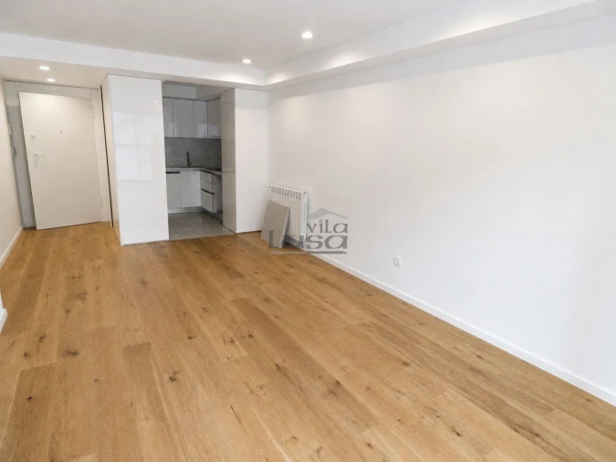Apartamento T2 para Arrendamento em Santa Marinha e São Pedro da Afurada Foto 7