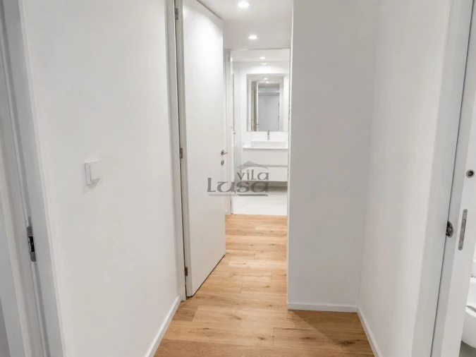 Apartamento T2 para Arrendamento em Santa Marinha e São Pedro da Afurada Foto 10