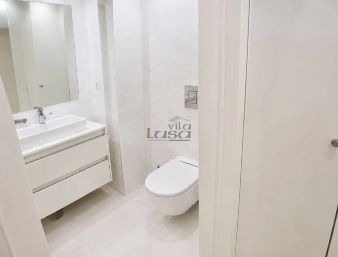 Apartamento T2 para Arrendamento em Santa Marinha e São Pedro da Afurada Foto 11
