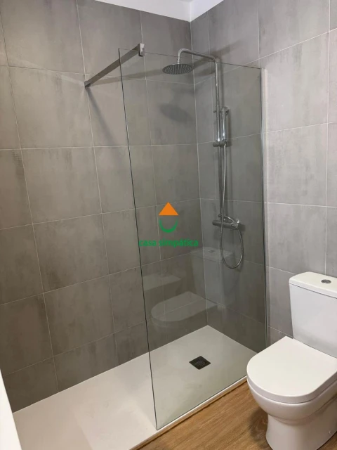 Apartamento T2 para Arrendamento em Gondomar (São Cosme), Valbom e Jovim