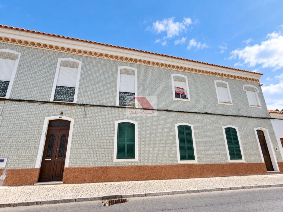 Apartamento T9 para Venda em Reguengos de Monsaraz Foto 1