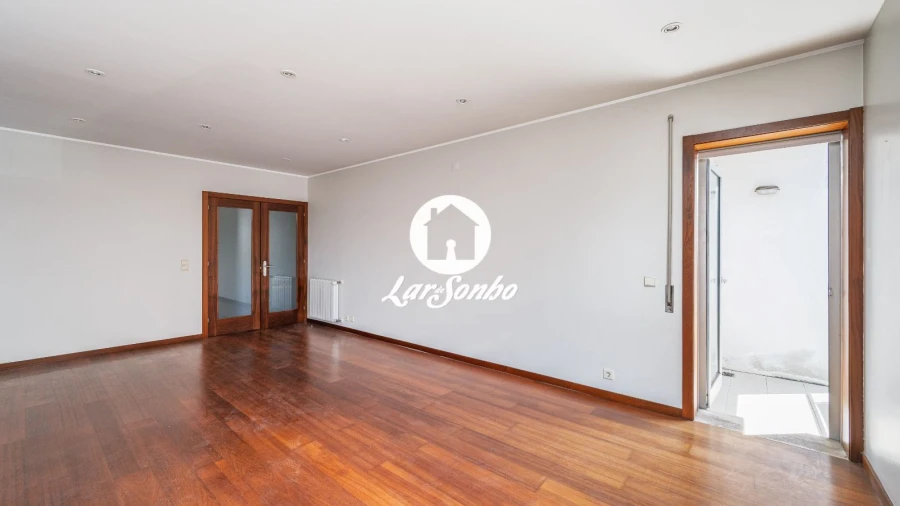 Apartamento T2 para Venda em Cidade da Maia