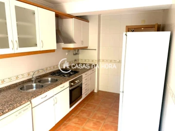 Apartamento T2 para Arrendamento em Corroios