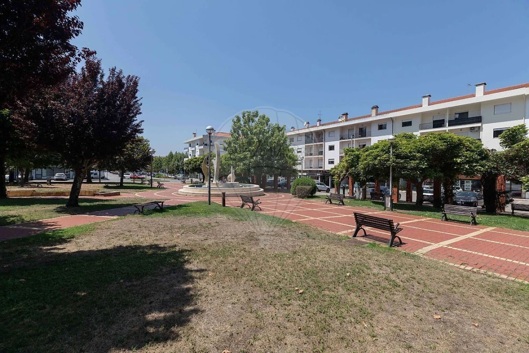 Apartamento T3 para Venda em Lousã e Vilarinho Foto 25