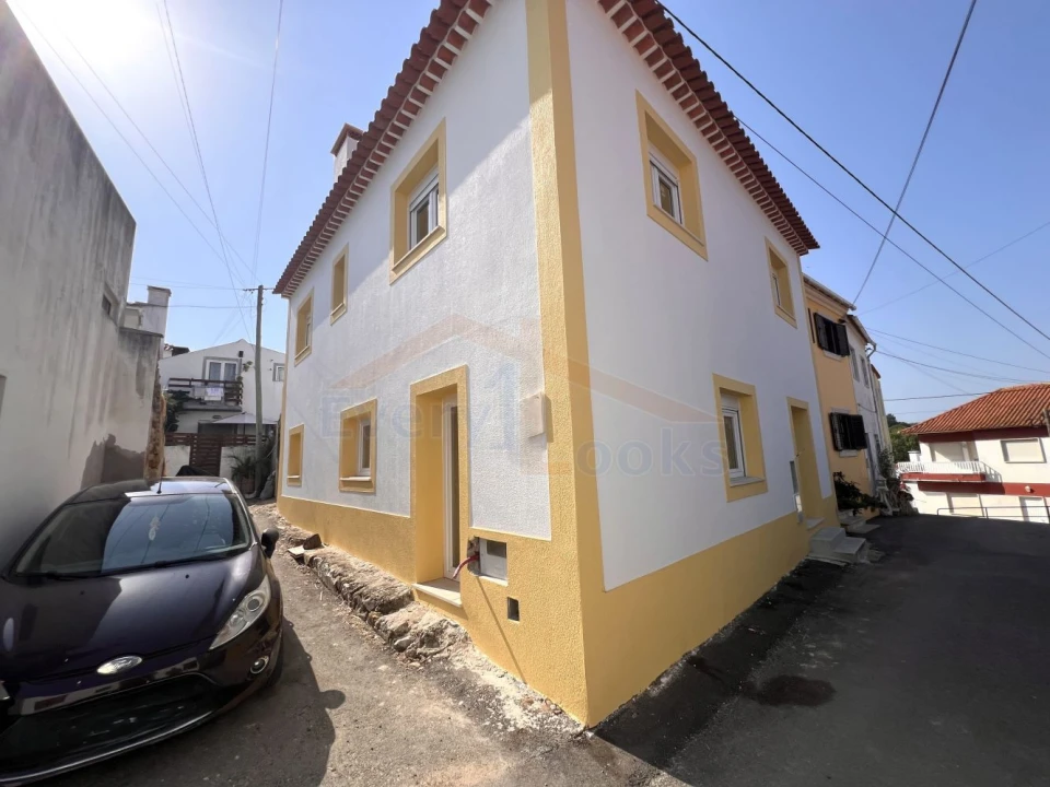 Moradia T3 para Venda em Vau Foto 2