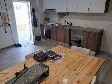 Loja para Venda em Coimbrão