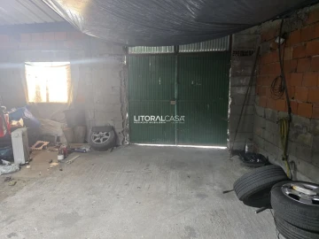 Moradia T2 para Venda em Eixo e Eirol