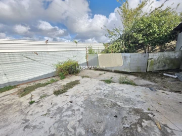Moradia T2 para Venda em Eixo e Eirol