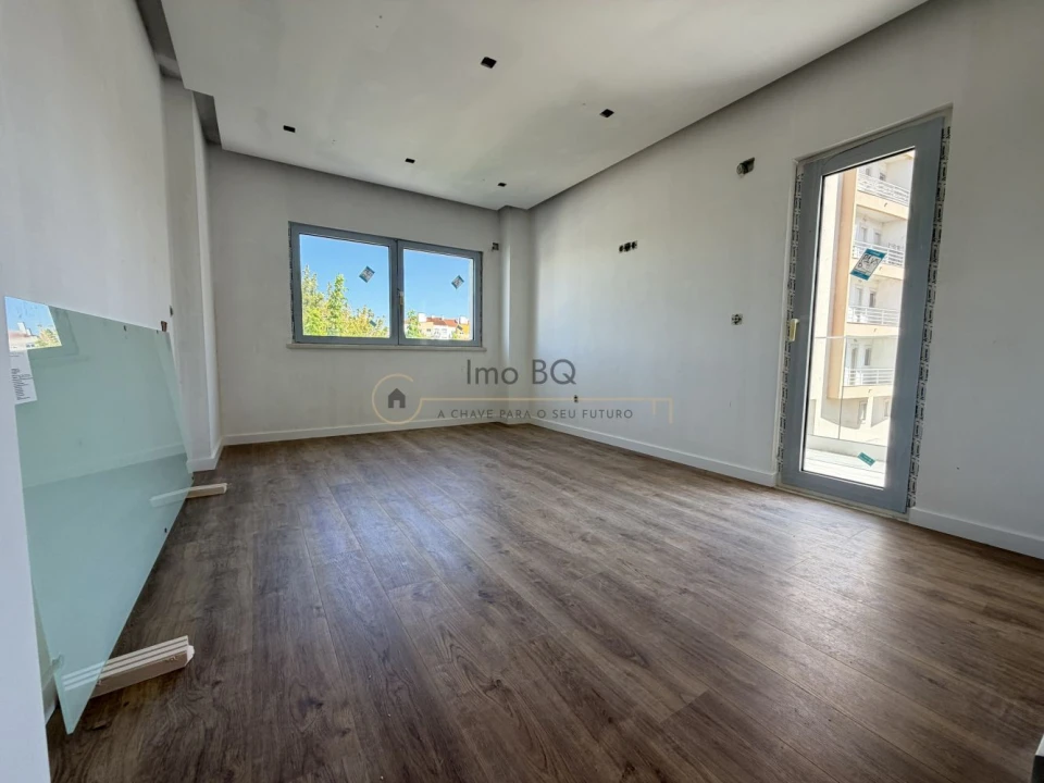 Apartamento T2 para Venda em Montijo e Afonsoeiro Foto 12