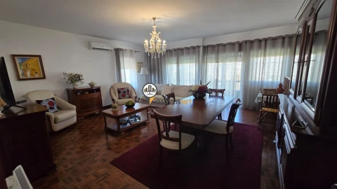 Apartamento T4 para Venda em Castelo Branco